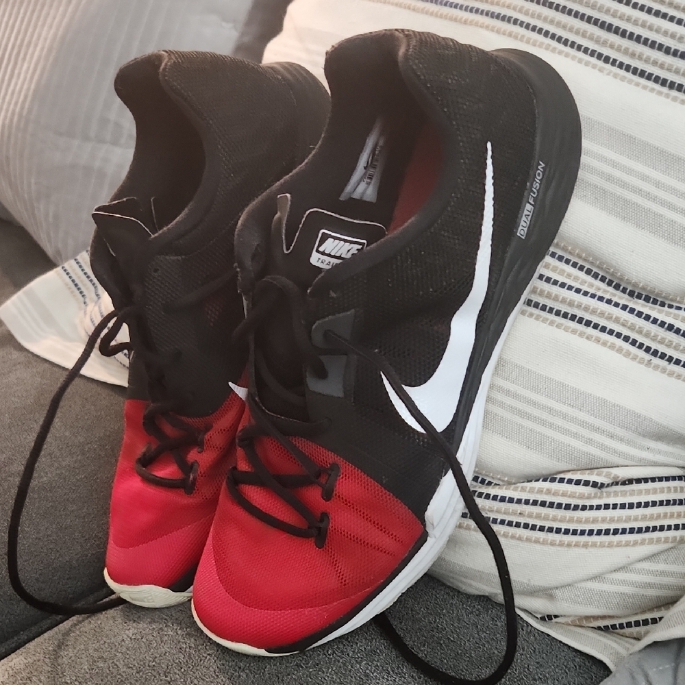 Nike Black and Red Athletic Shoes